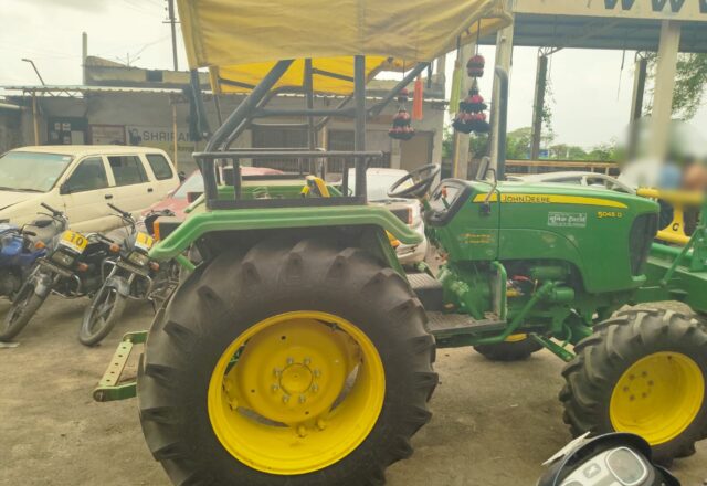 John Deere 5045 4WD 2026